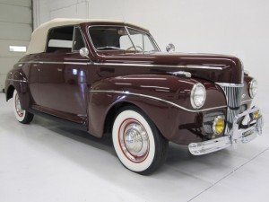 1941-Ford-Super-Deluxe-Convertible-7