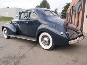 1939-Packard-8-120-Club-Coupe - 04